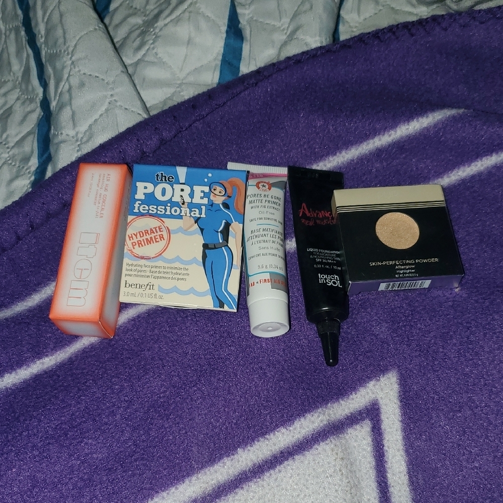 Brand New Makeup Bundle Never Been Used